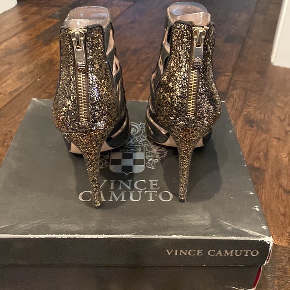 Fun Heels - Picture 3 of 3